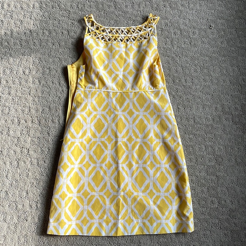 Yellow and White Lilly Pulitzer Shift dress.